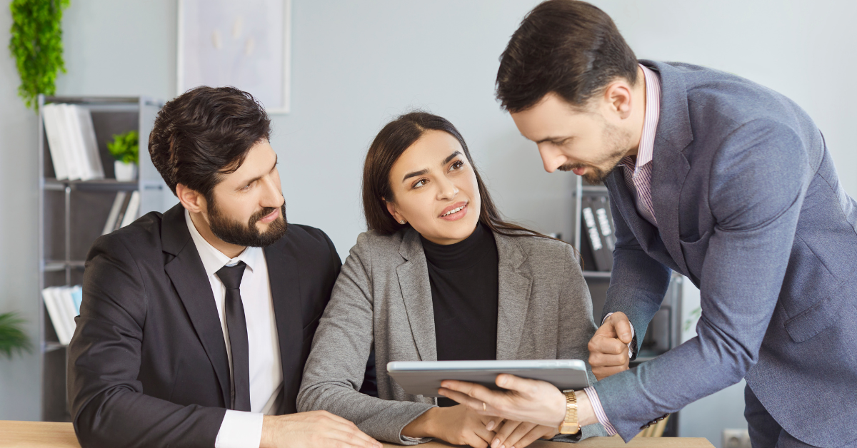 How to Operationalise the Decision-Ready Client System Without ...